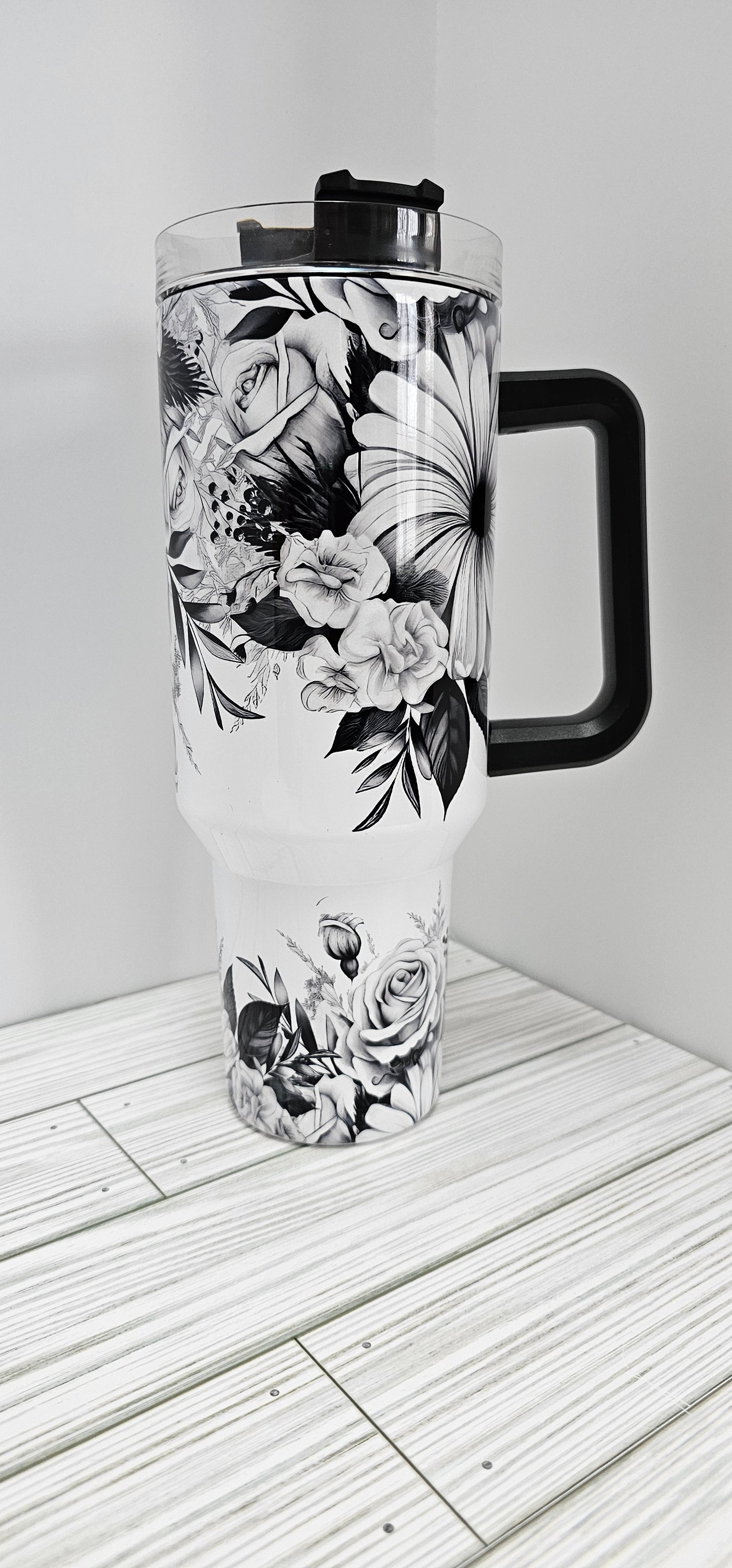 Black and White Flowers- 40 Oz Tumbler